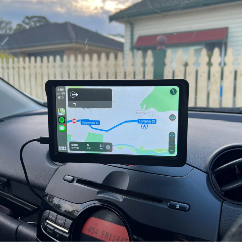 Sistema multimediale per auto - Schermo HD e CarPlay wireless
