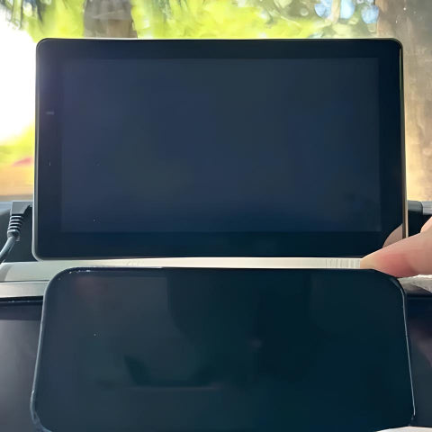 Multimedia Car Monitor – Easy Installation And Camera Included