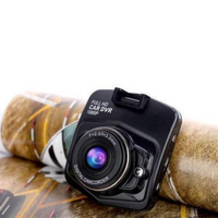 Kamera Dashcam Samochodowa Full HD — Ciągłe i Bezpieczne Nagrywanie 