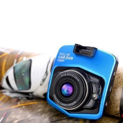 Kamera Dashcam Samochodowa Full HD — Ciągłe i Bezpieczne Nagrywanie 