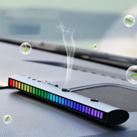 Difusor de Aromas Auto – Iluminación LED y Frescura a Bordo 